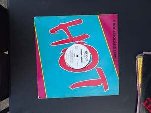 Gucci Crew II - Show Biz / Shirley 12" Vinyl Single (1989)